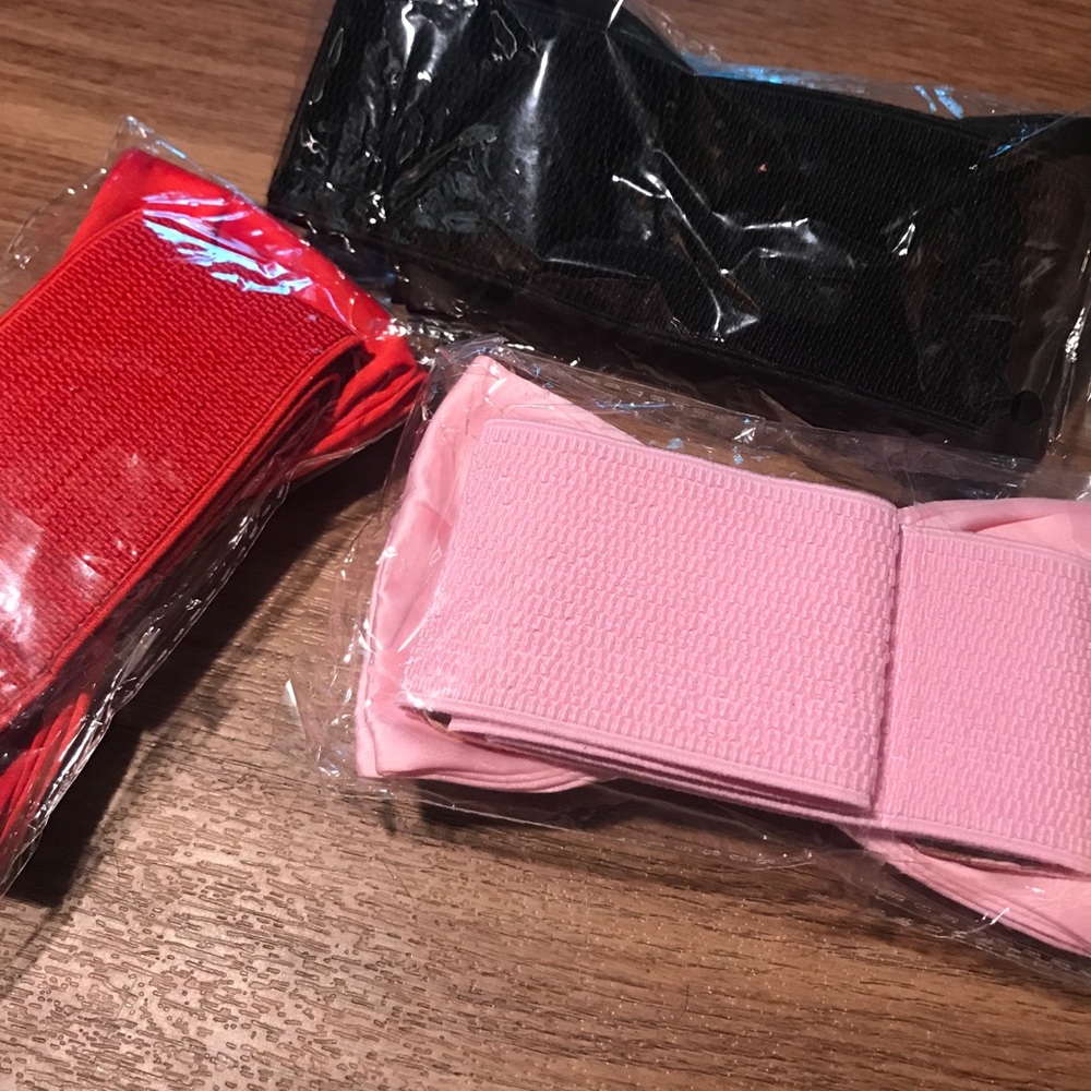 NWT Womenβs Elastic Bow π Belts 2 colors left - Picture 6 of 6